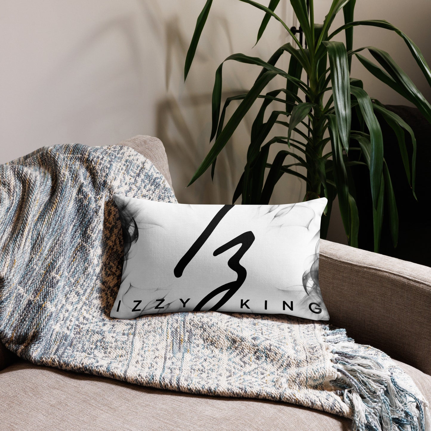 Izz Premium Pillow