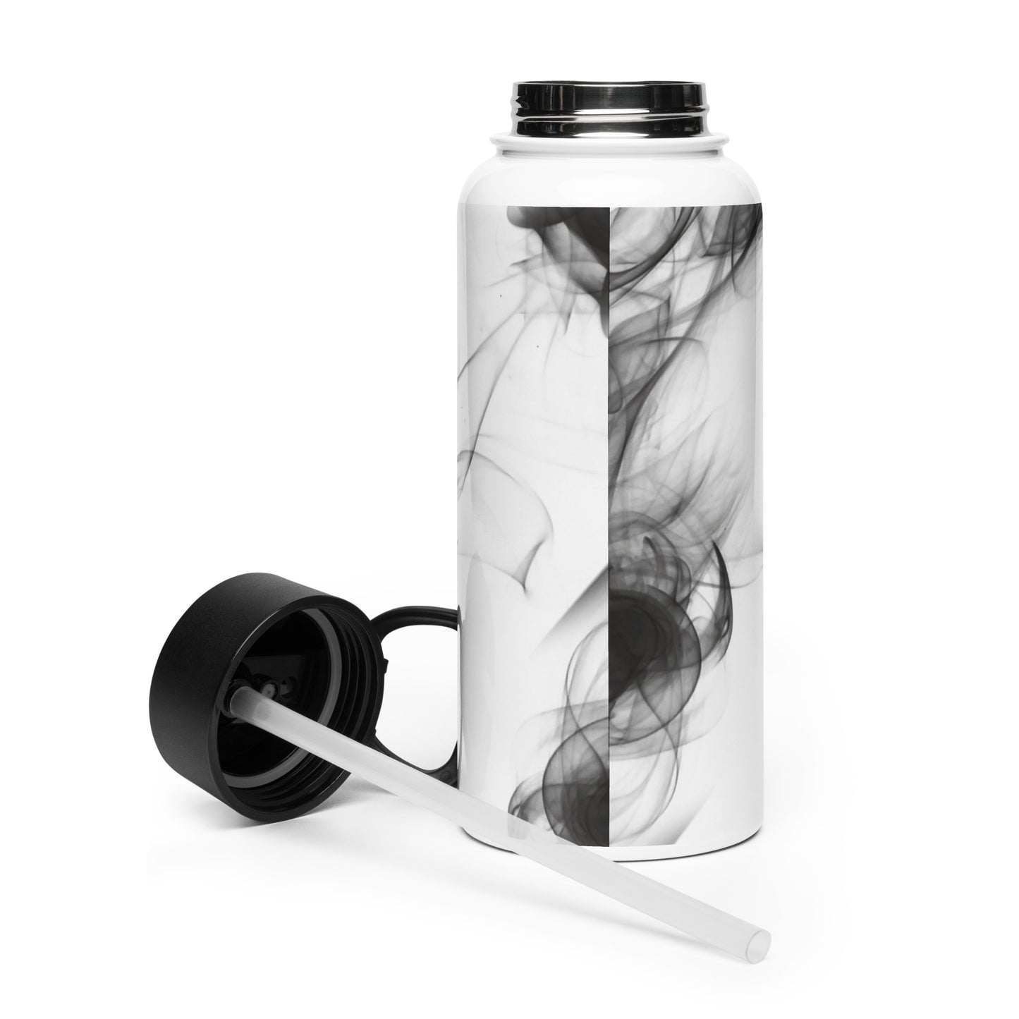 Izz Stainless steel water bottle with a straw lid